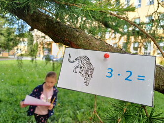 Učení venku - násobilka - 2. B